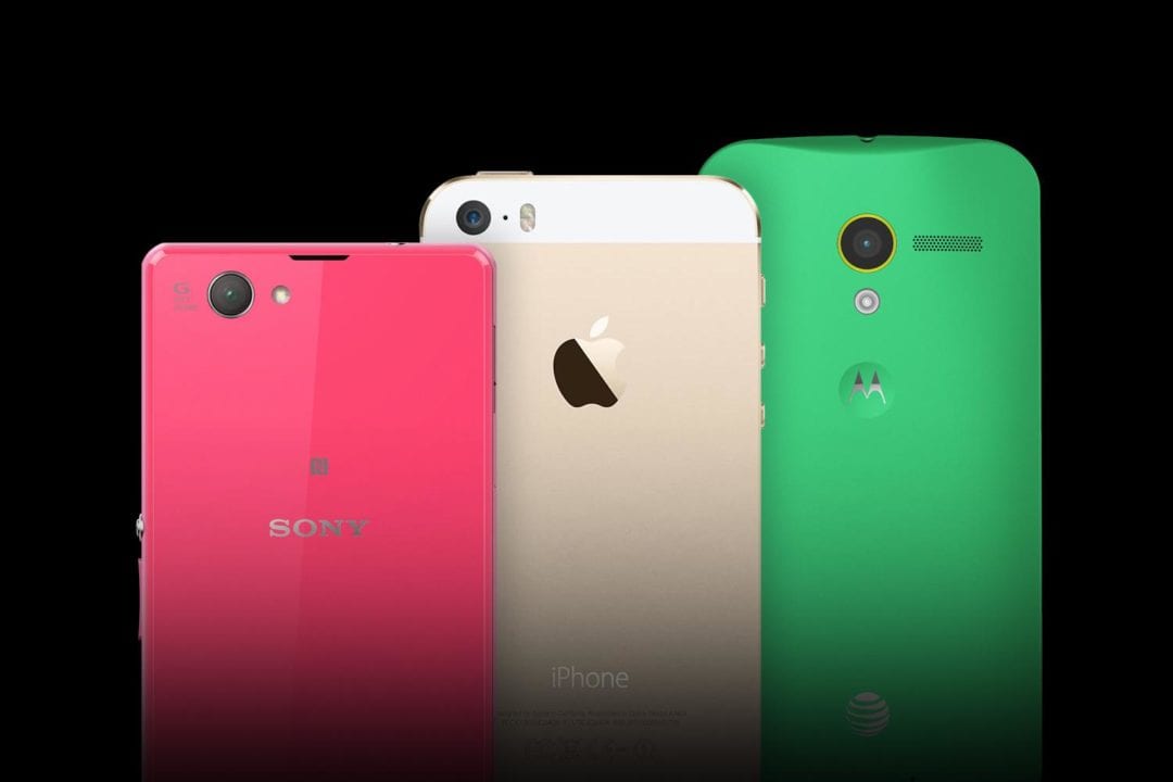 Sony-Xperia-Z1-Compact-vs-iPhone-5S-Moto-X