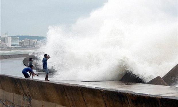 hudhud