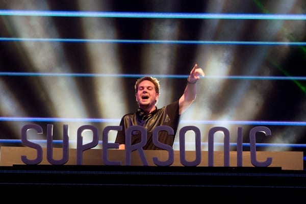 Vh1 Supersonic and Hungama.com Announce Strategic Partnership