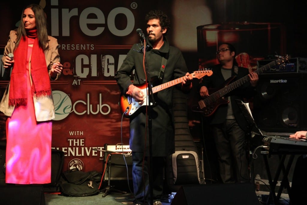 Manta Sidhu rock band at Ireo Le Club