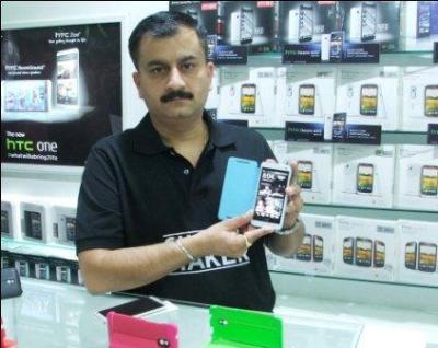 Manu-Seth-Marketing-Director-HTC-India