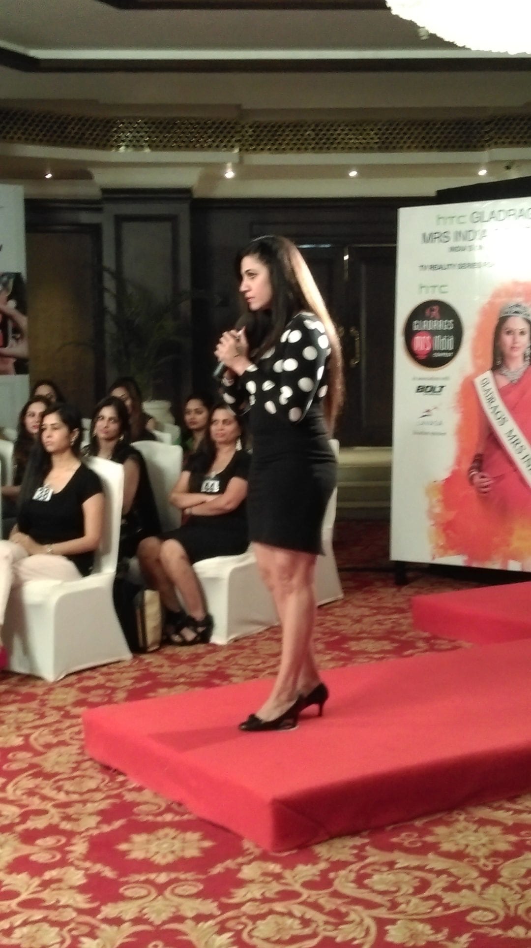 Gladrags Mrs. India 2015