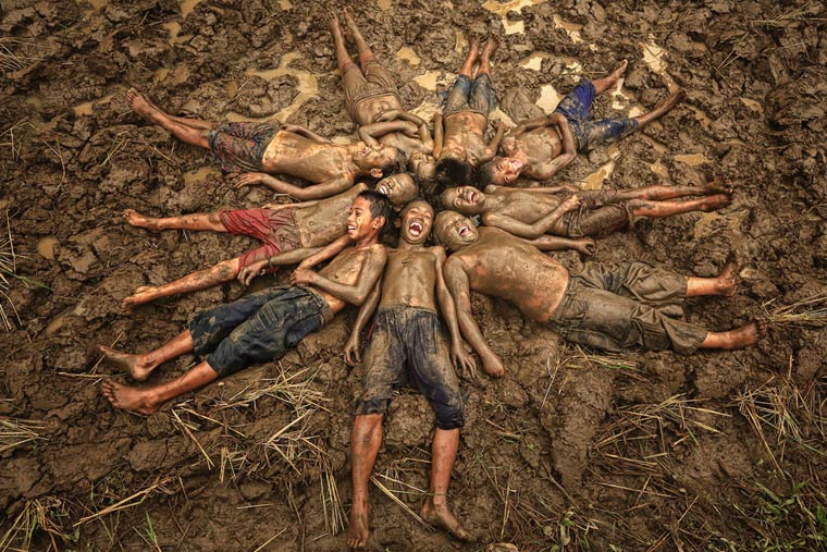 Indian photographer takes 2nd prize at 2015 Sony World Photography awards #SWPA