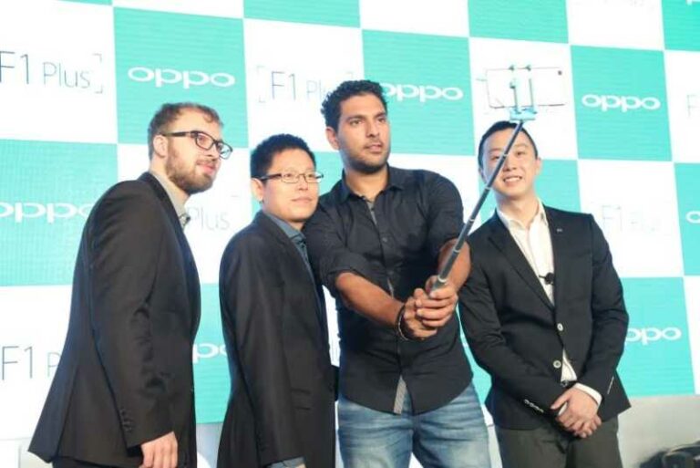 Yuvraj Singh kick-starts OPPO F1 Plus First Sale in Hyderabad
