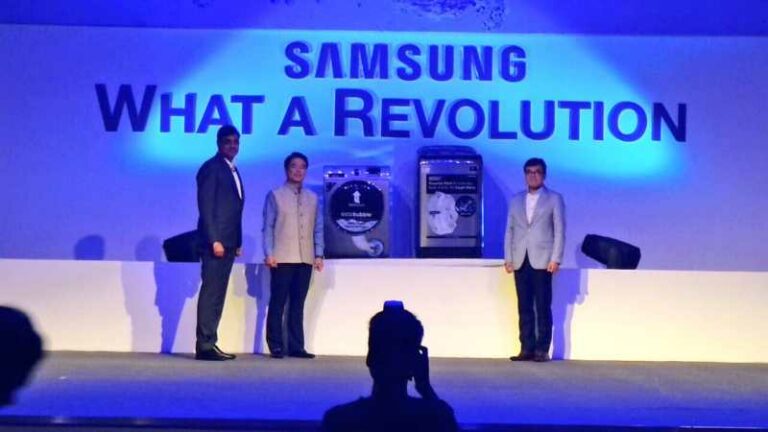 Samsung unveils the next in innovation with its AddWash washing machine technology