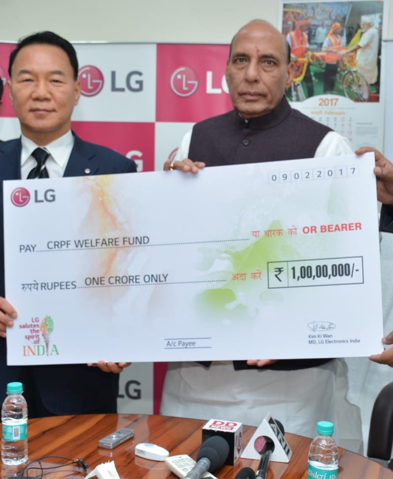 LG’s #KarSalaam initiative salutes the spirit of the Indian soldiers. 