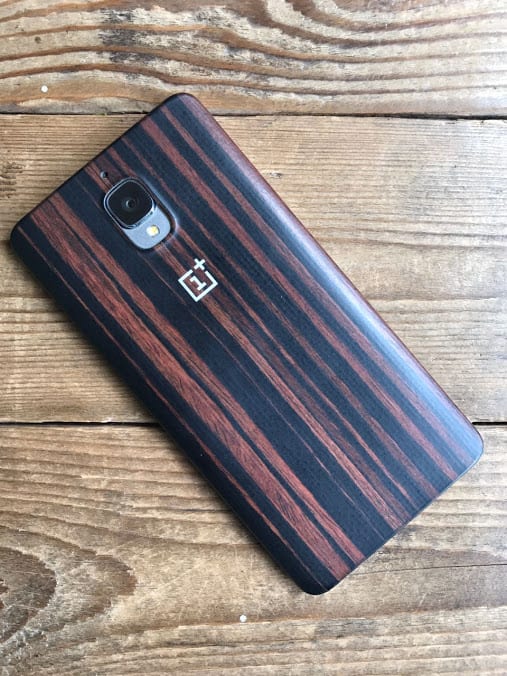 Oxygen OS 5.0.4 brings Improved image quality for the front camera, July security patch for OnePlus 3 and 3T