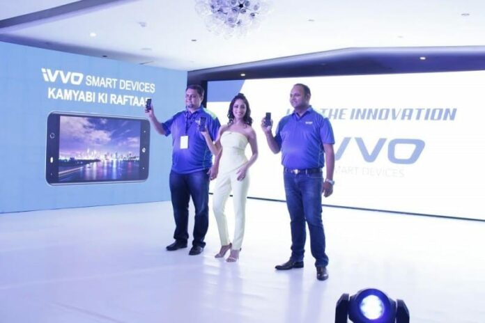 Britzo unveils mobile phone brand iVVO