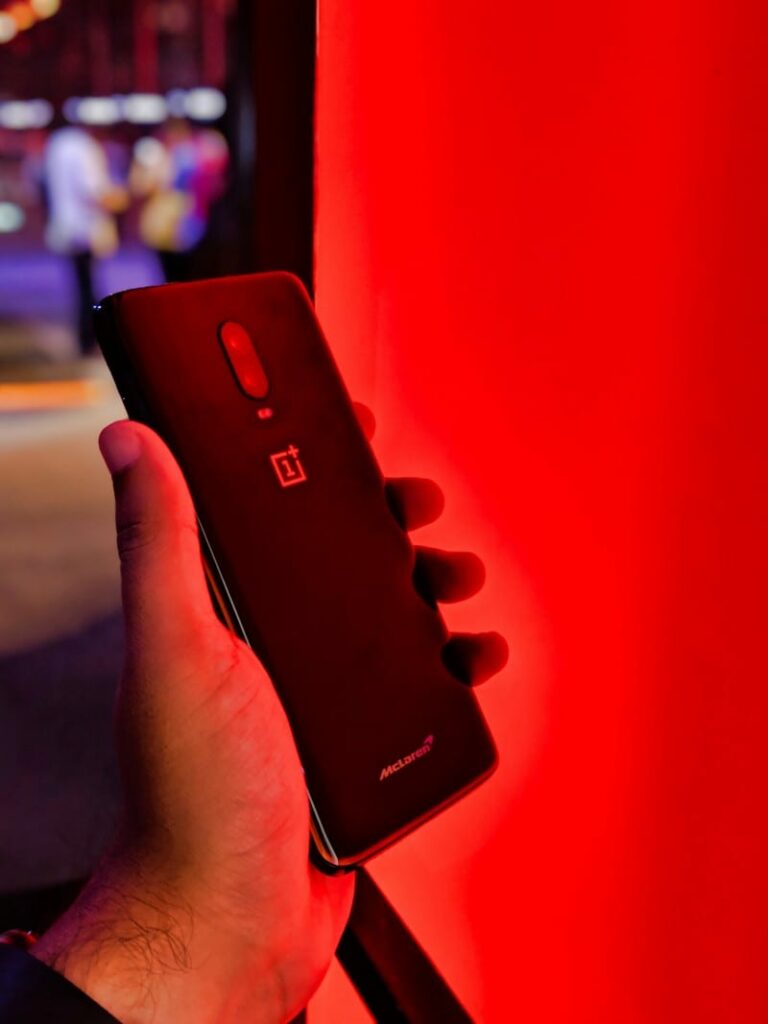 6 features OnePlus could have added instead of adding 2 more GB of RAM on the 6T McLaren edition