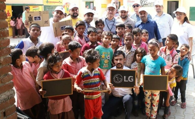 LG India turns empty box into tools for education