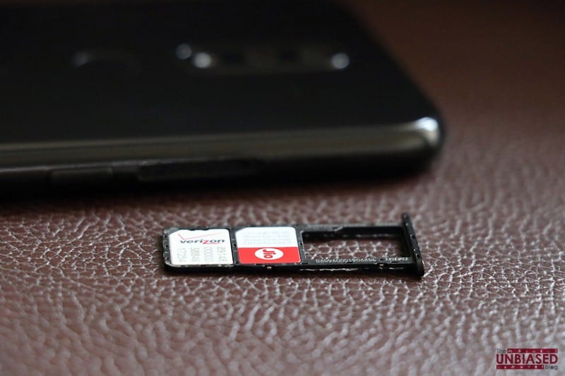 Nokia 4.2 SIM tray