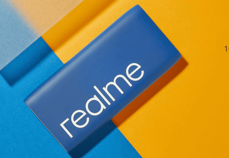 Realme Power Bank Classic Blue and Realme Buds Air Iconic Cover
