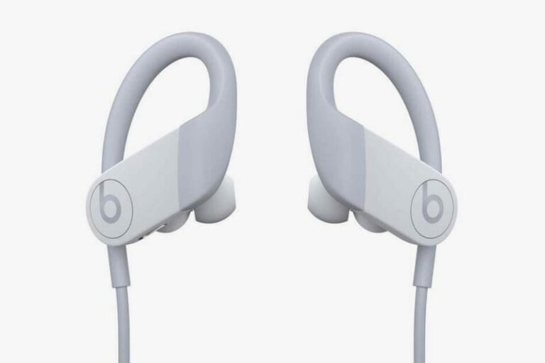 New Powerbeats 4 appear on Walmart shelves before official announcement