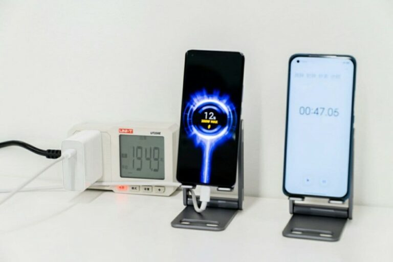 Xiaomi fully charged a smartphone in 8 minutes using their proprietary 200W ‘HyperCharge’ technology
