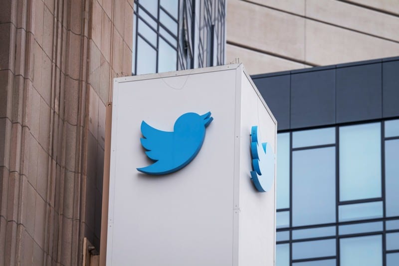 Twitter Direct Messages gets a series