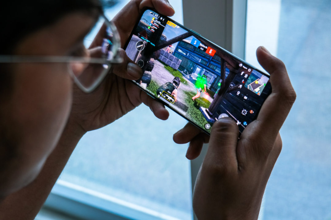 Oppo Reno 6 Pro 5G Gaming