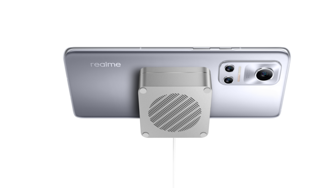 充电+手机.58 Realme launches the Fastest Magnetic Wireless