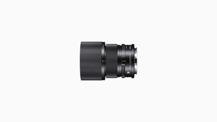 SIGMA announces their 90mm F2.8 DG