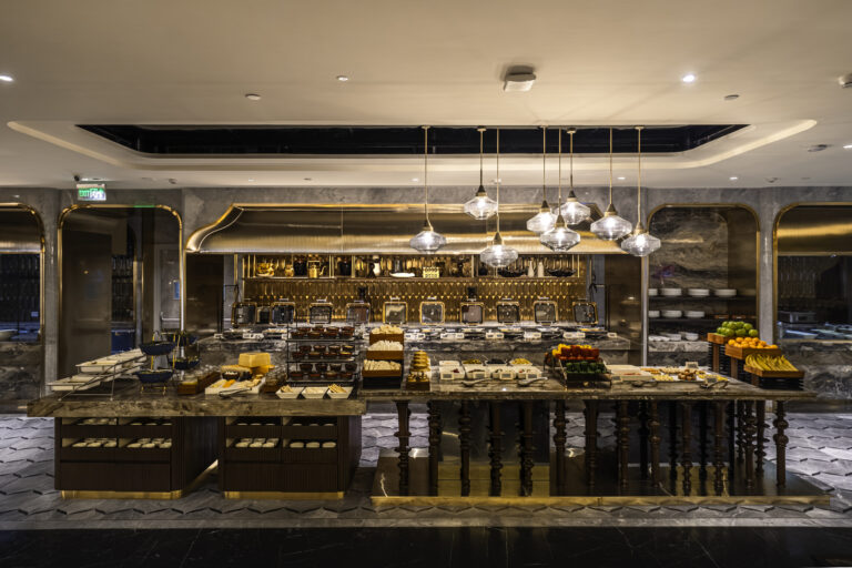 Business Class Buffet Area